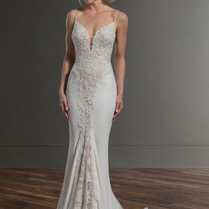 NEW Martina Liana Wedding Gown - Never Warn